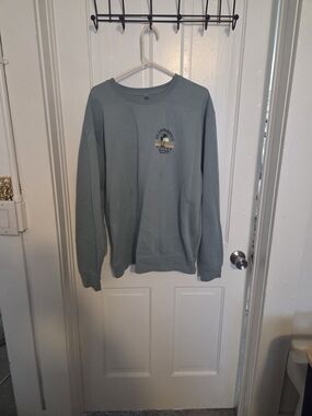 Green Crewneck Sweatshirt with Small Front Graphic